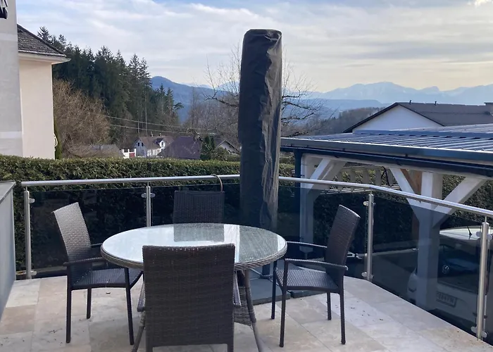 Dom wakacyjny Katu House *